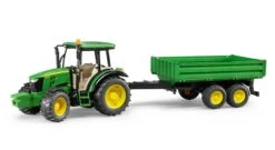 Bruder 2108 Tractor John-Deere 5115M Met Aanhanger -Bruderiku Winkel bruder 02108 tractor john deere 5115m met trailer scaled 1