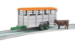 Bruder 02227 Veetransportaanhanger Met 1 Koe Schaal Livestock-trailer -Bruderiku Winkel bruder 02227 veetransportwagen met 1 koe 1