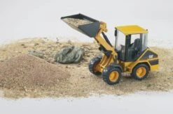 Bruder 2441 Cat Mini-Shovel Loader Caterpillar -Bruderiku Winkel bruder mini bulldozer cat 1 1