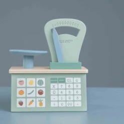 Little Dutch LD4468 Houten Weegschaal -Bruderiku Winkel little dutch 4468 houten weegschaal 1