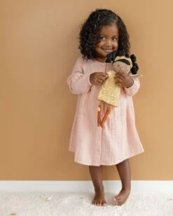 Little Dutch LD4531 Knuffelpop Evi 35cm. 8 Little Dutch LD4531 Knuffelpop Evi 35cm. -Bruderiku Winkel little dutch 4531 evi 35cm knuffelpop 2