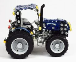 Tronico Mini New Holland T4 Met Aanhangwagen – 1 : 32 -Bruderiku Winkel new holland t4 met aanhanger tronico mini 10056 4
