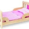 Pintoy Houten Poppenbed Roze Met Dekbedje 2 Pintoy Houten Poppenbed Roze Met Dekbedje -Bruderiku Winkel poppenbed pintoy rose
