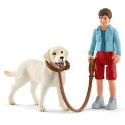 Schleich 42478 Wandelen Met Labrador FarmWorld -Bruderiku Winkel schleich 42478 wandelen met labrador scaled 2