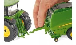 Siku 2465 Balenpers John-Deere -Bruderiku Winkel siku 2465 balenpers john deere 5